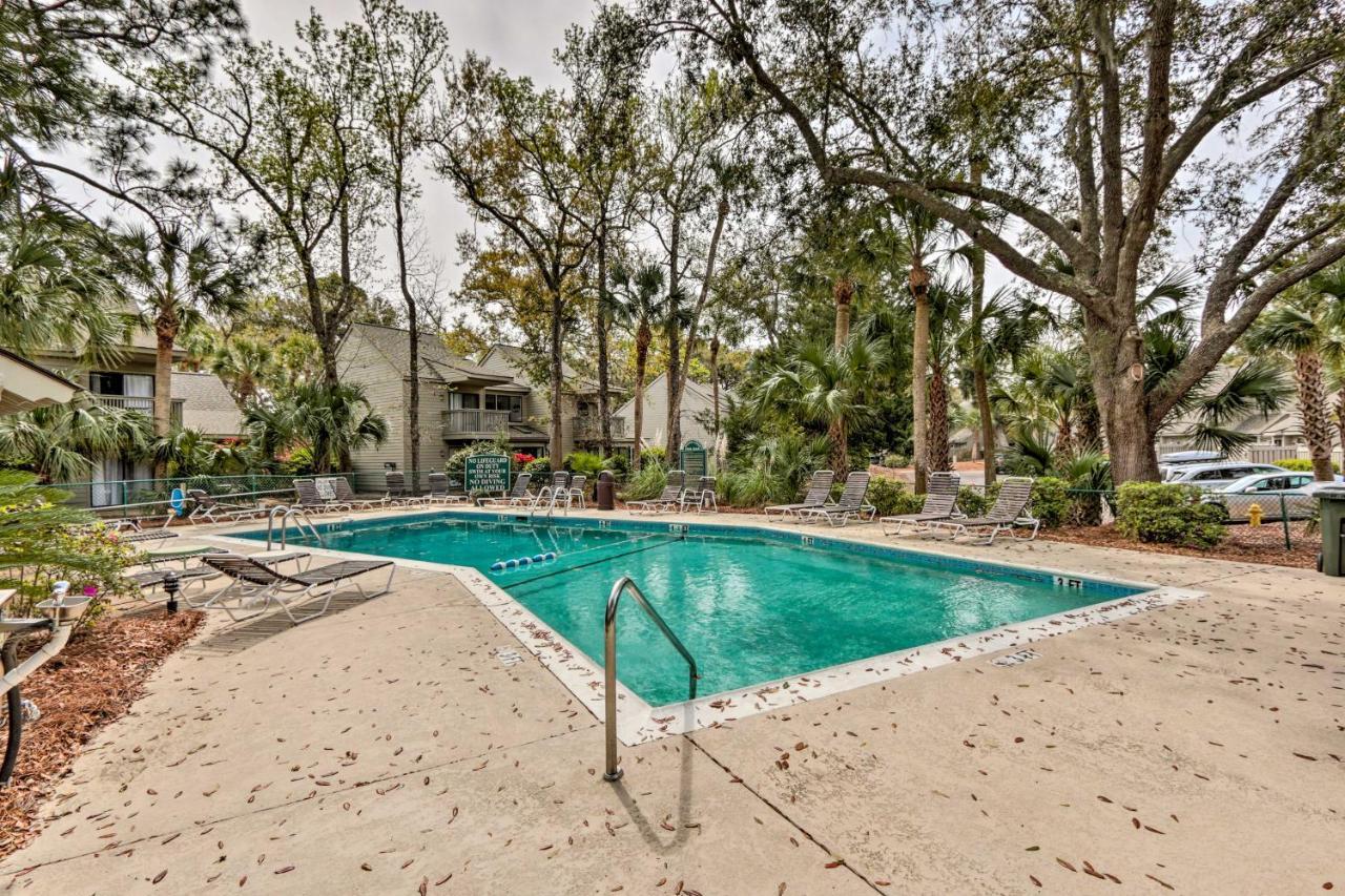 Modern Hilton Head Retreat Walk To Beach And Golf! هيلتون رئيس جزيرة المظهر الخارجي الصورة