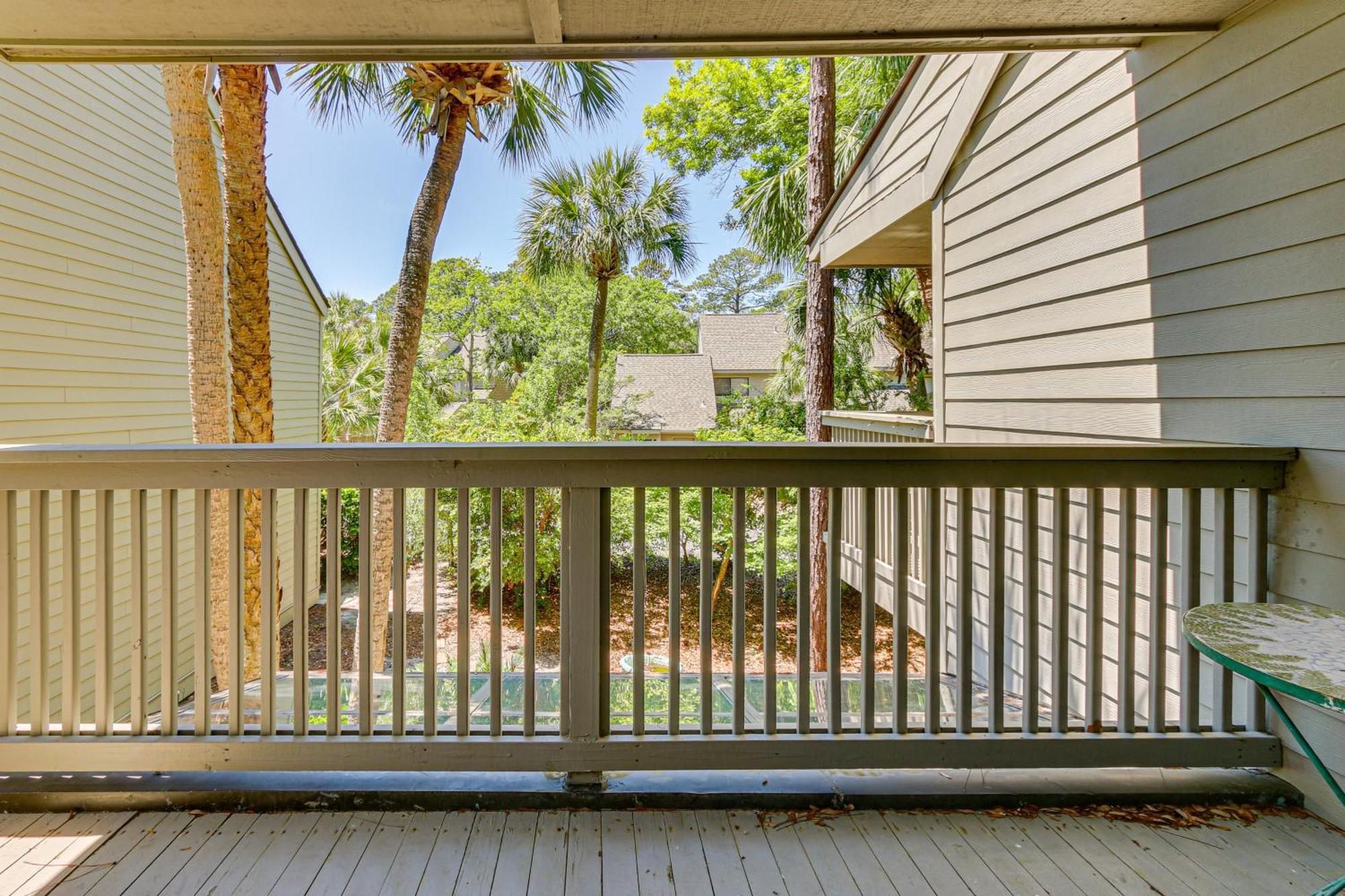 Modern Hilton Head Retreat Walk To Beach And Golf! هيلتون رئيس جزيرة المظهر الخارجي الصورة